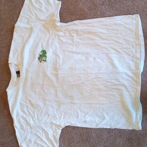 Bite this alligator w/chili shirt